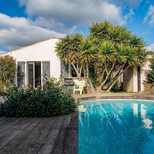 IMMOBILIERE ARTHUR - Plan de Cuques : Maison / Villa | PLAN-DE-CUQUES (13380) | 110.00m2 | 539 000 € IMMOBILIERE ARTHUR - Plan de Cuques : Maison / Villa | PLAN-DE-CUQUES (13380) | 110.00m2 | 539 000 €