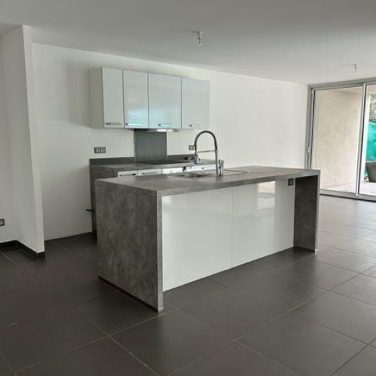  IMMOBILIERE ARTHUR - Plan de Cuques : Maison / Villa | MARSEILLE (13011) | 135 m2 | 2 600 € 