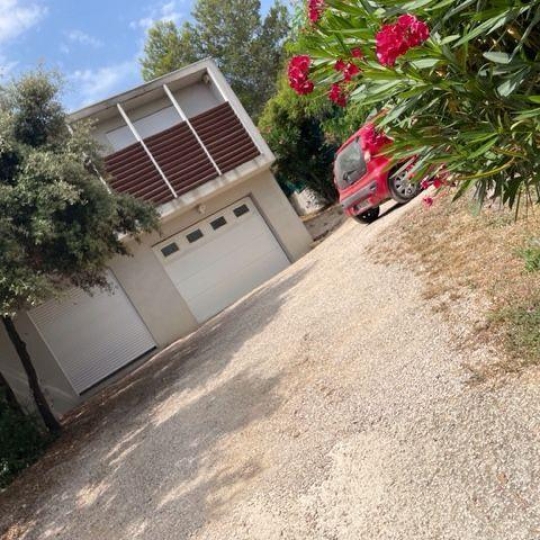  IMMOBILIERE ARTHUR - Plan de Cuques : Maison / Villa | MARSEILLE (13011) | 135 m2 | 2 800 € 