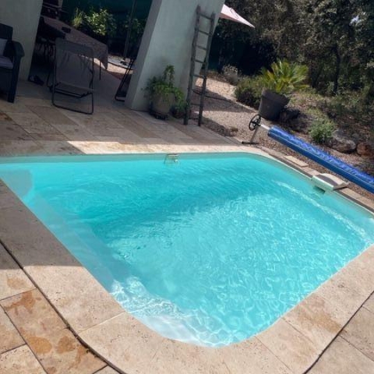  IMMOBILIERE ARTHUR - Plan de Cuques : Maison / Villa | MARSEILLE (13011) | 135 m2 | 2 600 € 
