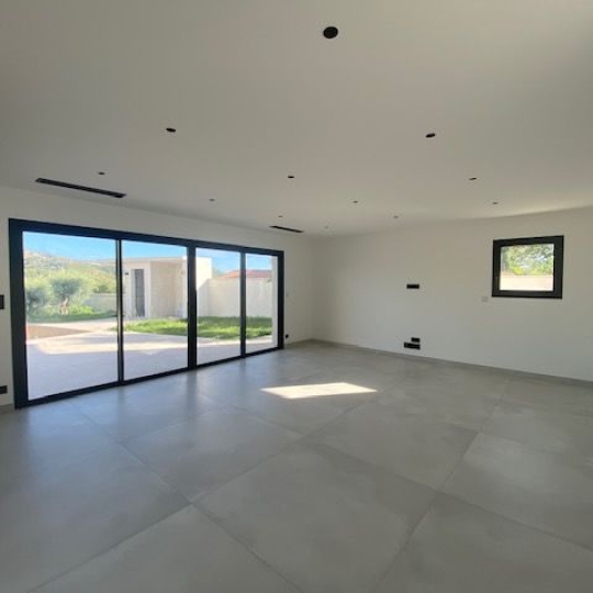  IMMOBILIERE ARTHUR - Plan de Cuques : Maison / Villa | ALLAUCH (13190) | 170 m2 | 3 800 € 