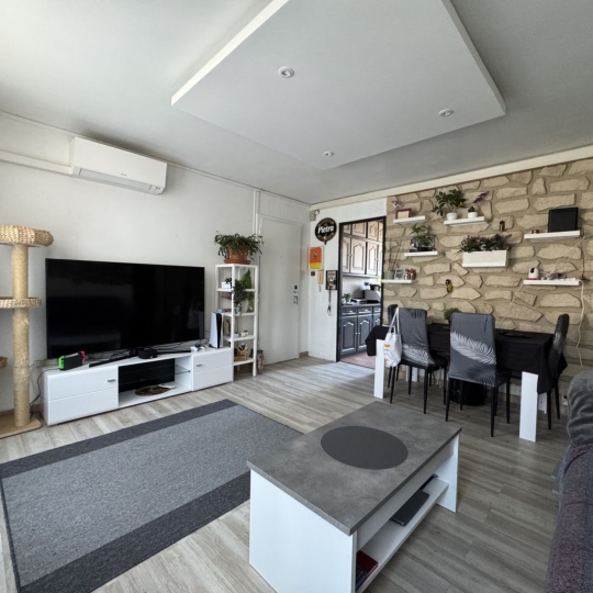  IMMOBILIERE ARTHUR - Plan de Cuques : Apartment | MARSEILLE (13009) | 77 m2 | 1 190 € 