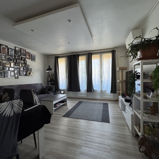  IMMOBILIERE ARTHUR - Plan de Cuques : Apartment | MARSEILLE (13009) | 77 m2 | 1 190 € 