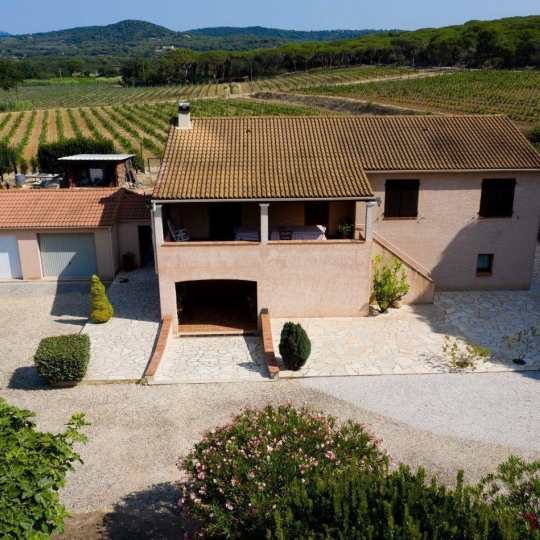  IMMOBILIERE ARTHUR - Plan de Cuques : Domaines / Propriétés | RAMATUELLE (83350) | 130 m2 | 2 700 000 € 