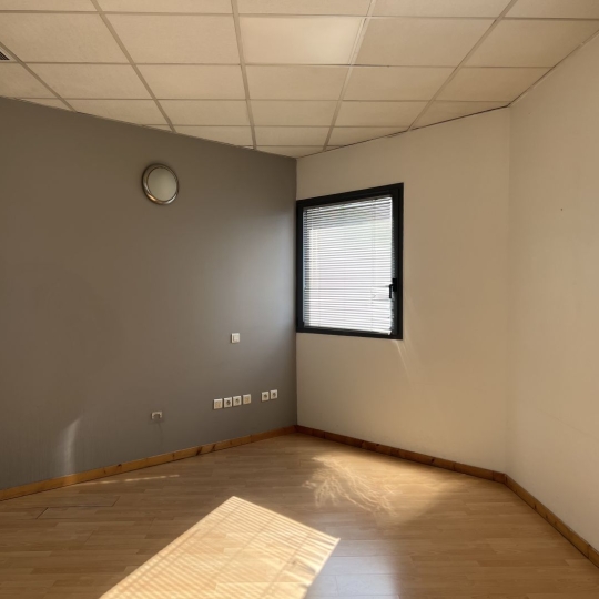  IMMOBILIERE ARTHUR - Plan de Cuques : Local / Bureau | MARSEILLE (13013) | 68 m2 | 175 000 € 