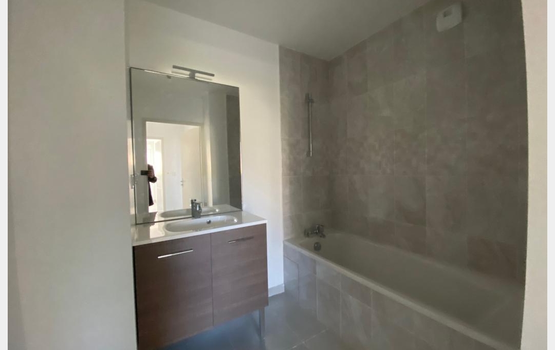 IMMOBILIERE ARTHUR - Plan de Cuques : Appartement | MARSEILLE (13010) | 54 m2 | 930 € 