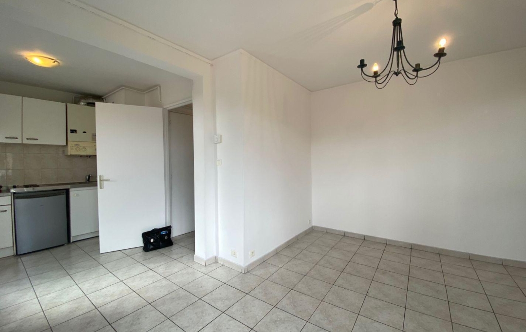 IMMOBILIERE ARTHUR - Plan de Cuques : Apartment | MARSEILLE (13013) | 26 m2 | 525 € 