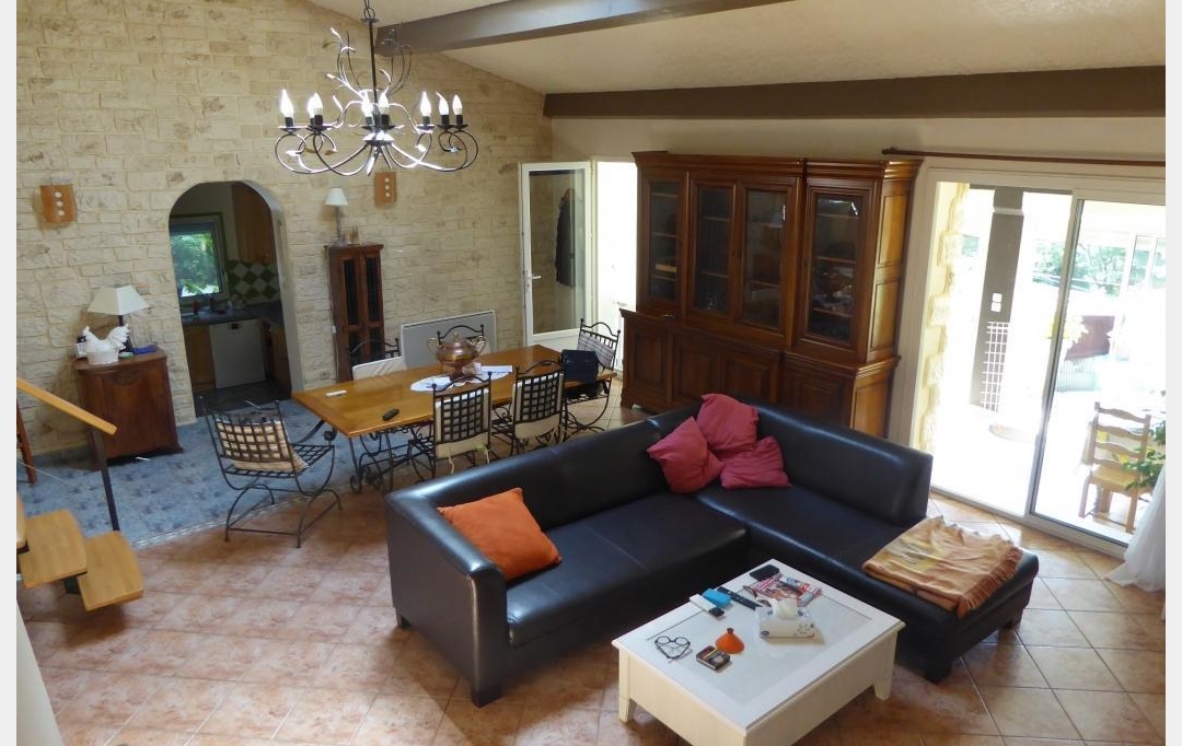 IMMOBILIERE ARTHUR - Plan de Cuques : Maison / Villa | MIMET (13105) | 143 m2 | 1 850 € 