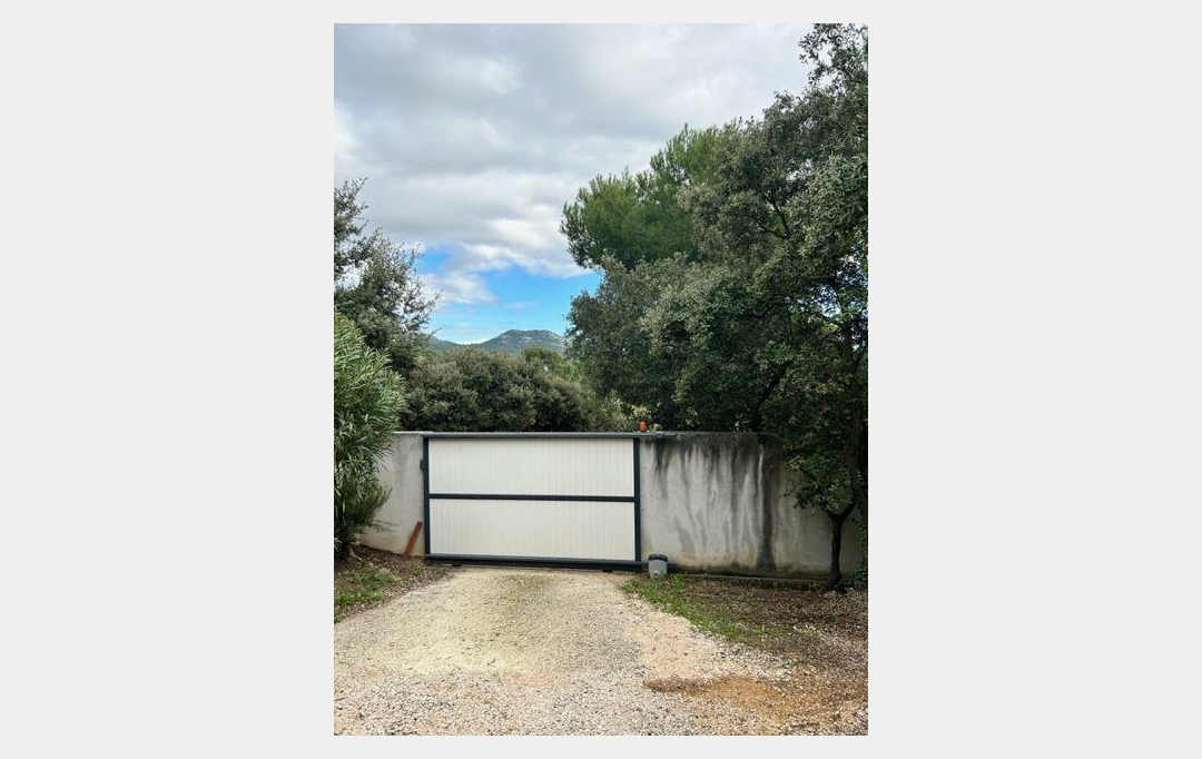 IMMOBILIERE ARTHUR - Plan de Cuques : Maison / Villa | MARSEILLE (13011) | 135 m2 | 2 600 € 
