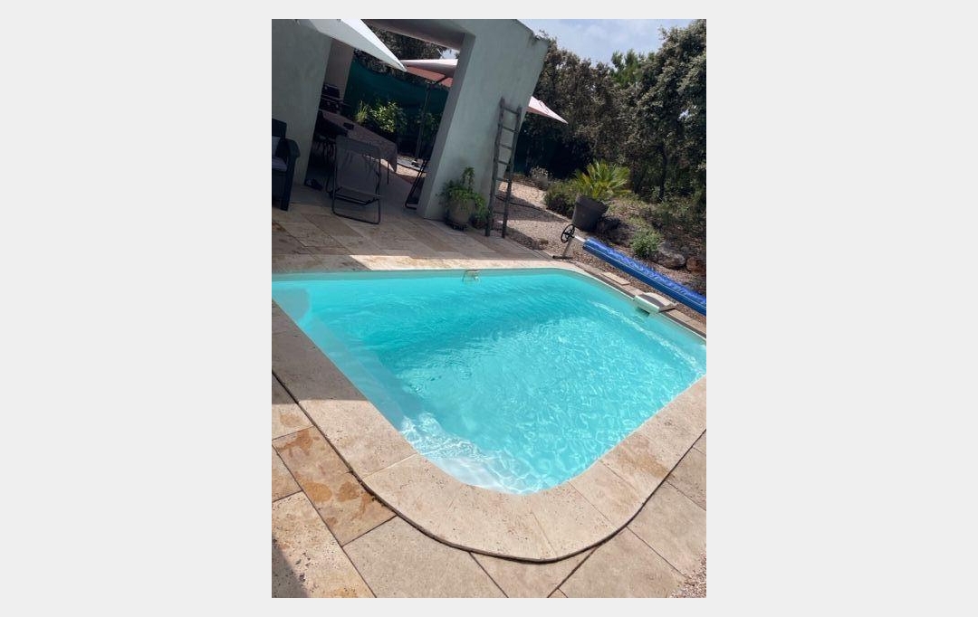 IMMOBILIERE ARTHUR - Plan de Cuques : Maison / Villa | MARSEILLE (13011) | 135 m2 | 2 600 € 