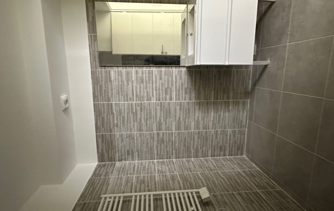 IMMOBILIERE ARTHUR - Plan de Cuques : Apartment | MARSEILLE (13013) | 87 m2 | 1 300 € 