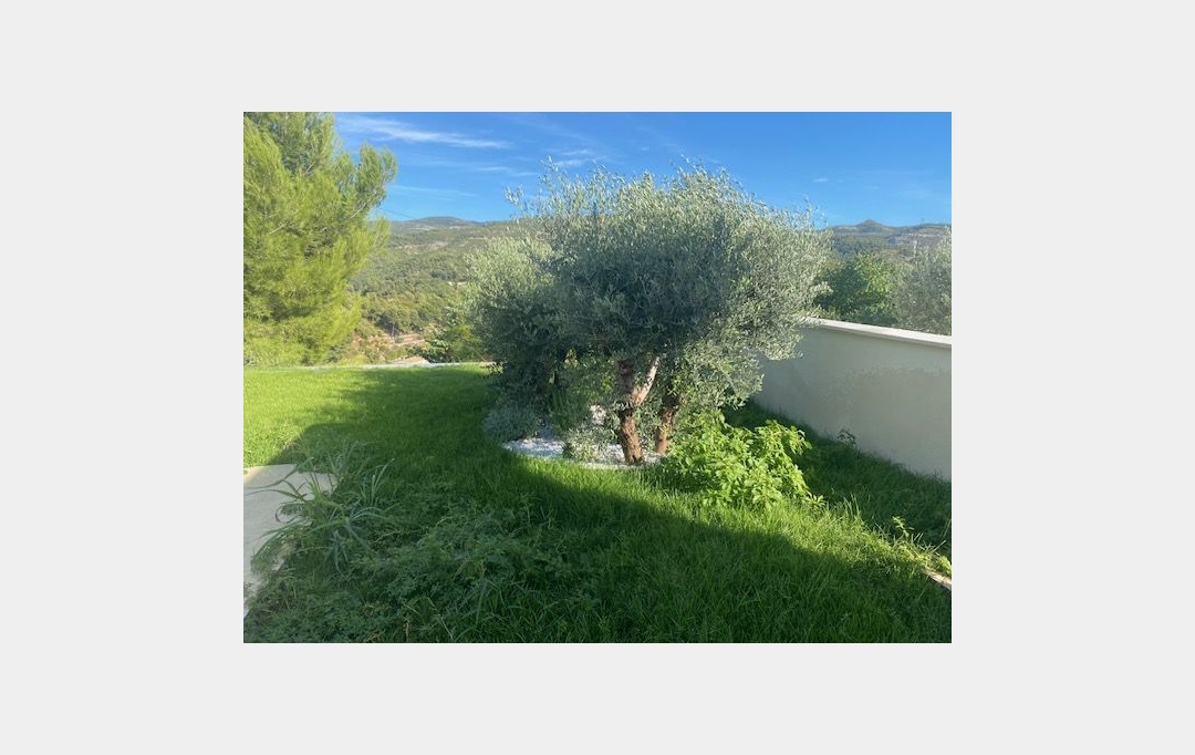 IMMOBILIERE ARTHUR - Plan de Cuques : Maison / Villa | ALLAUCH (13190) | 170 m2 | 3 800 € 