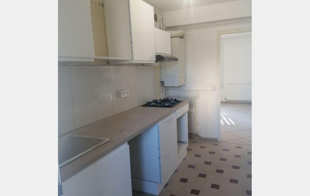IMMOBILIERE ARTHUR - Plan de Cuques : Autres | MARSEILLE (13014) | 63 m2 | 86 000 € 