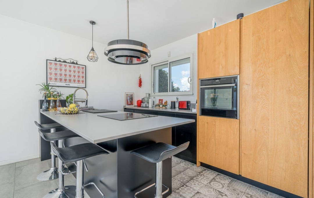 IMMOBILIERE ARTHUR - Plan de Cuques : Maison / Villa | MARSEILLE (13011) | 125 m2 | 680 000 € 