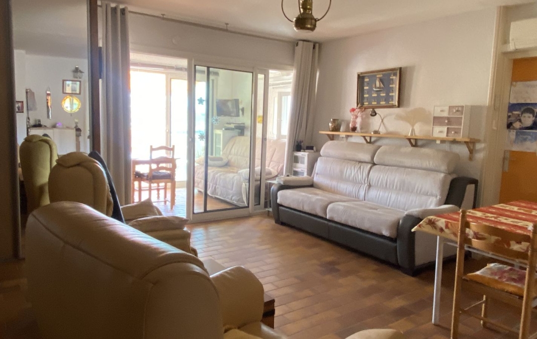 IMMOBILIERE ARTHUR - Plan de Cuques : Apartment | MARSEILLE (13007) | 38 m2 | 315 000 € 