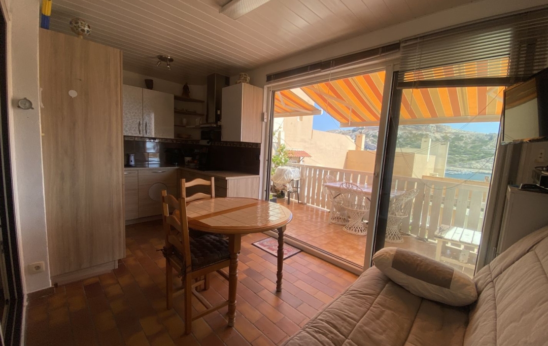 IMMOBILIERE ARTHUR - Plan de Cuques : Apartment | MARSEILLE (13007) | 38 m2 | 315 000 € 