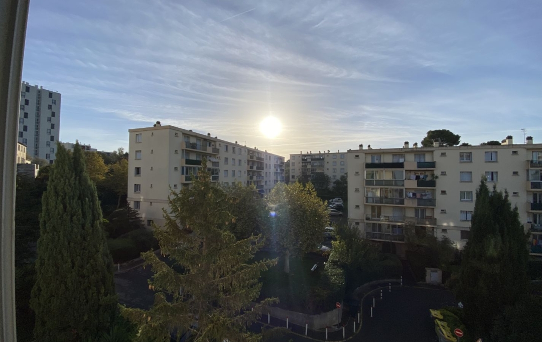 IMMOBILIERE ARTHUR - Plan de Cuques : Apartment | MARSEILLE (13013) | 64 m2 | 139 000 € 