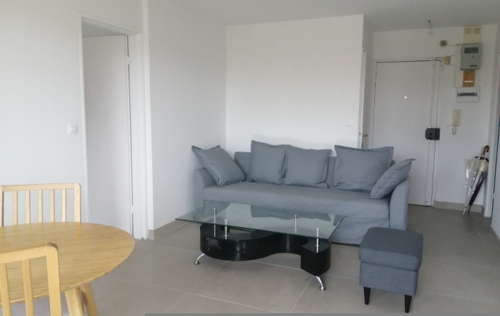  IMMOBILIERE ARTHUR - Plan de Cuques Apartment | MARSEILLE (13003) | 39 m2 | 740 € 
