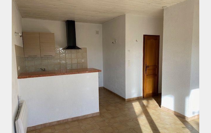 IMMOBILIERE ARTHUR - Plan de Cuques : Maison / Villa | MARSEILLE (13013) | 42 m2 | 750 € 