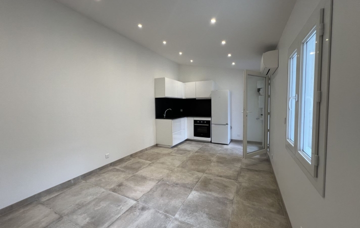  IMMOBILIERE ARTHUR - Plan de Cuques Apartment | MARSEILLE (13011) | 26 m2 | 600 € 