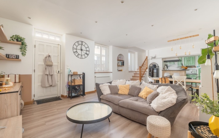Maison de ville MARSEILLE 90 m2 299 000 € Maison de ville MARSEILLE 90 m2 299 000 €